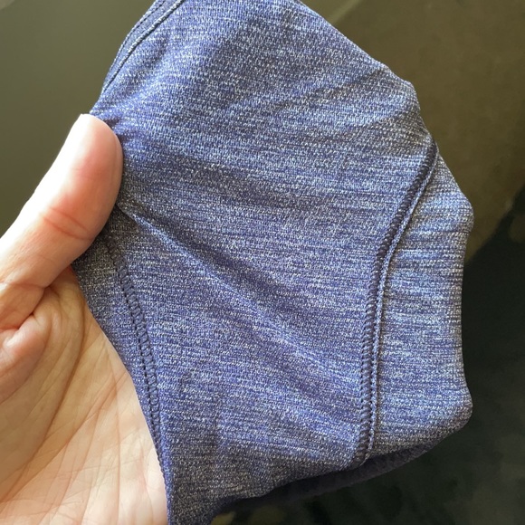 Lululemon navy top cap sleeve sz small - Picture 2 of 3